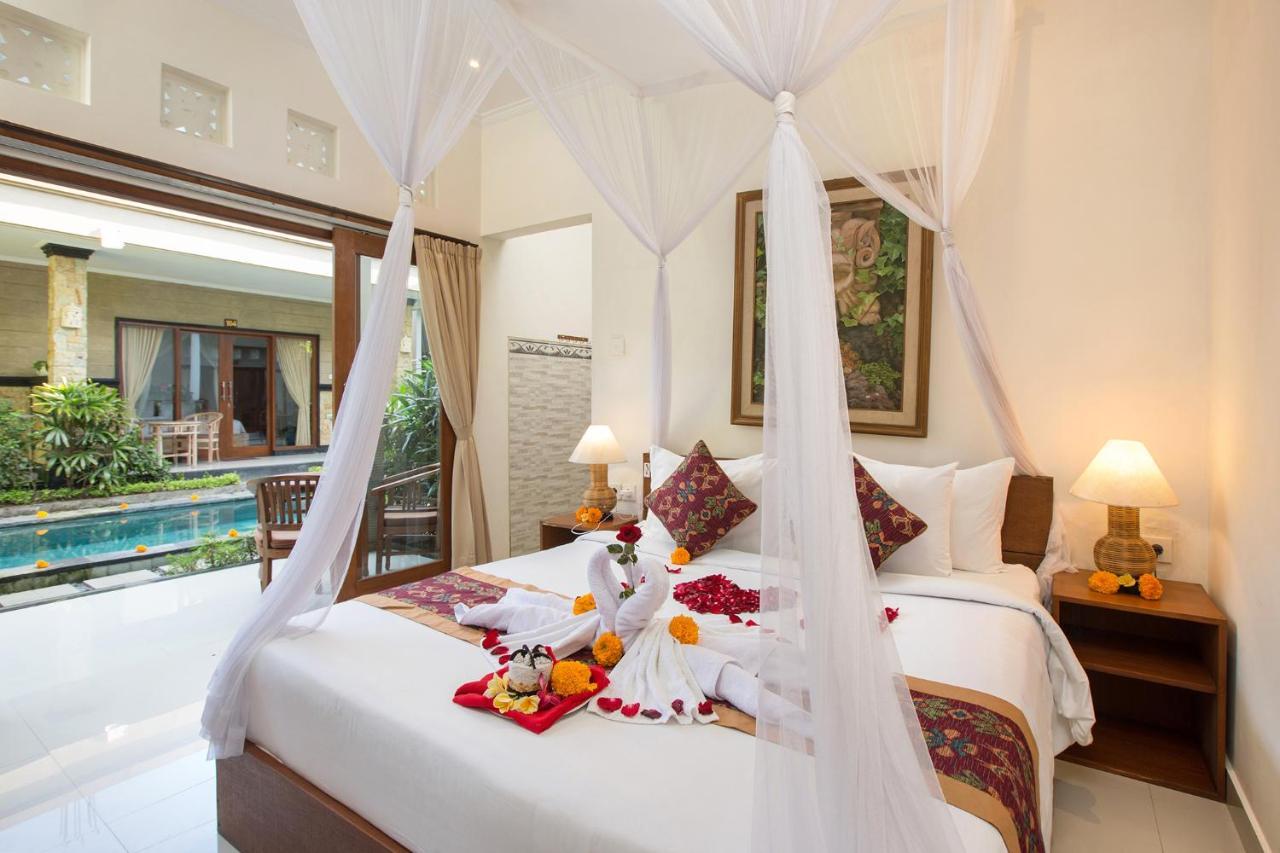 Pundi Kaya Hotel อูบุด ภายนอก รูปภาพ