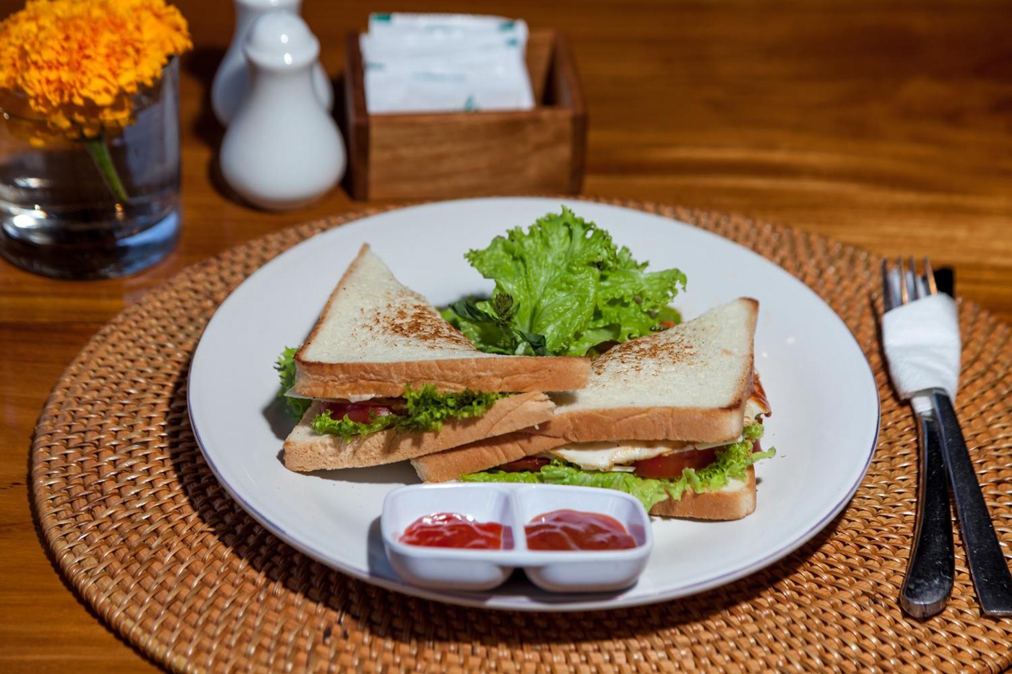 Pundi Kaya Hotel อูบุด ภายนอก รูปภาพ